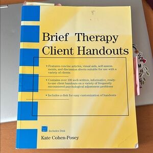 Brief Therapy Client Handouts Book